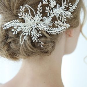 Bridal hair headpiece Crystal Large Flower Bride